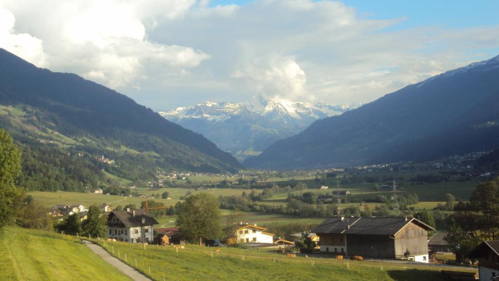 Penzion Erlacherhof Bruck am Ziller Exteriér fotografie